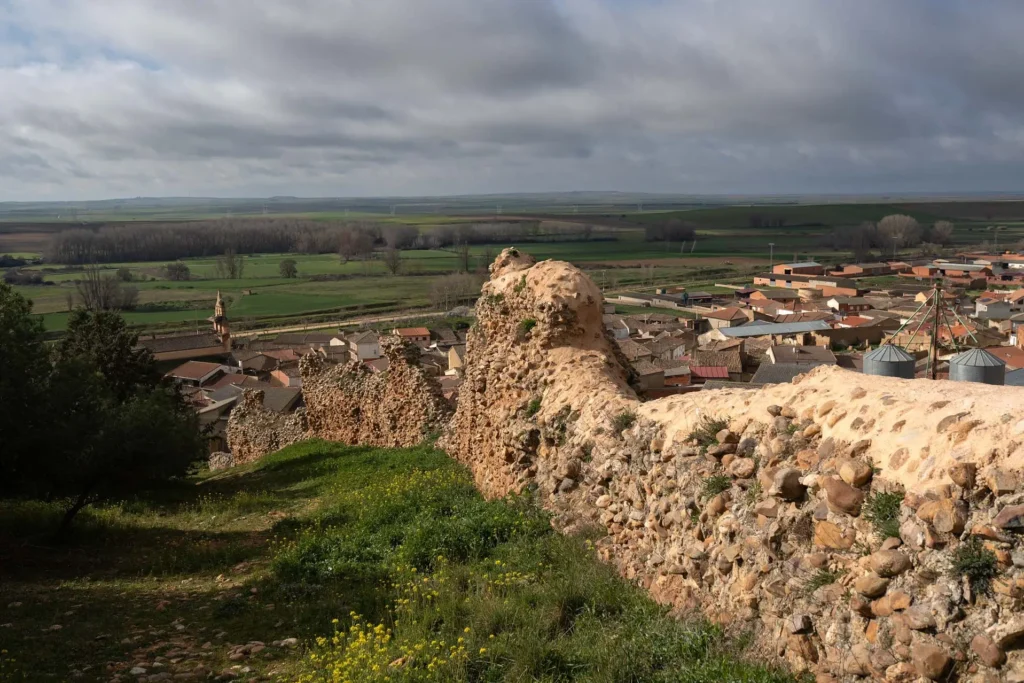 Parte de la fortificación de Belver de los Montes.