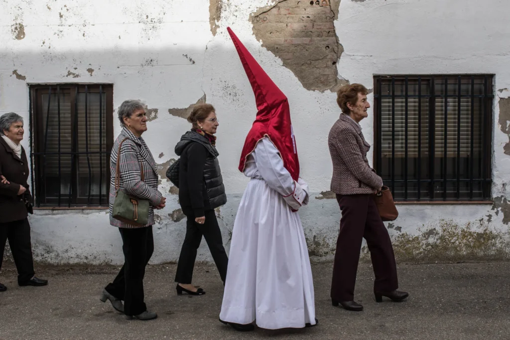 Procesión del Jueves Santo en Fuentesaúco. Foto Emilio Fraile.