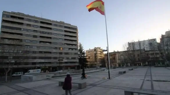 La bandera de España que había en La Marina.