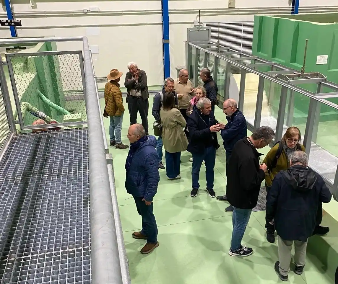 Visita a las instalaciones de Iberdrola de los participantes en el taller. 