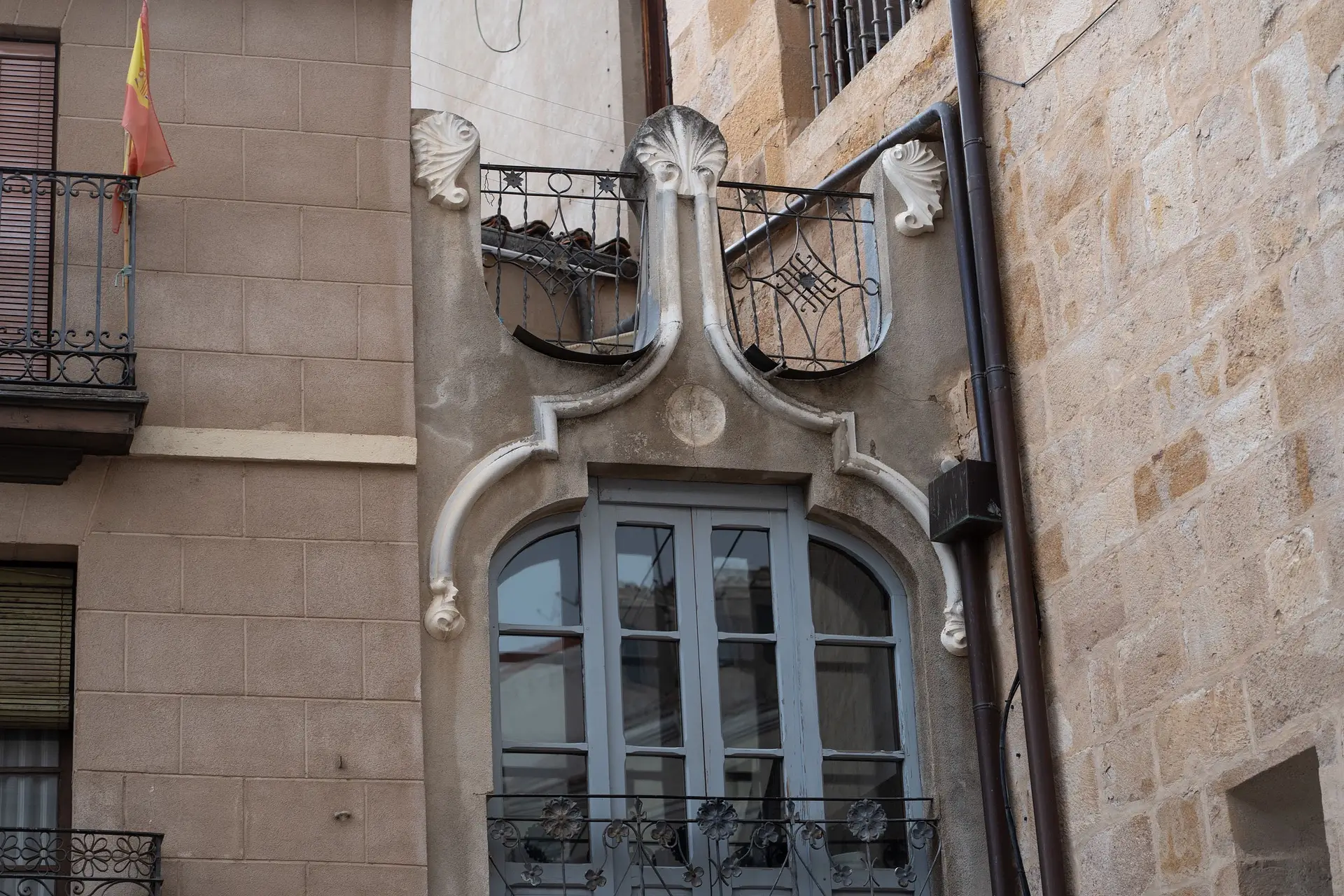 Modernismo-1.jpg_compressed_result