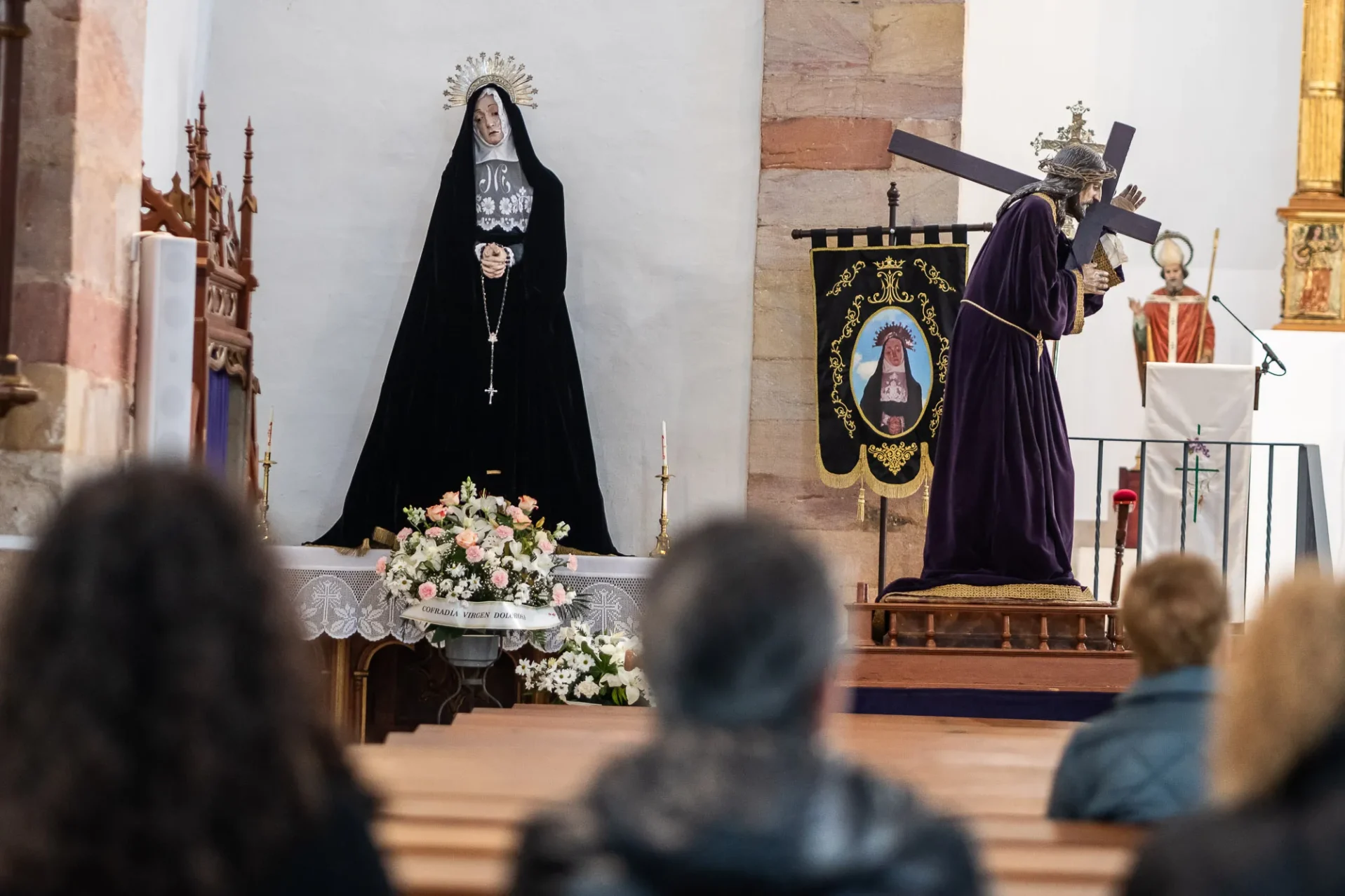 La Virgen de la Soledad, en la iglesia de San Cebrián de Castro. Foto Nico Rodríguez